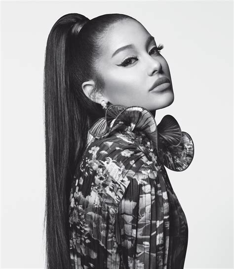 ariana grande givenchy face